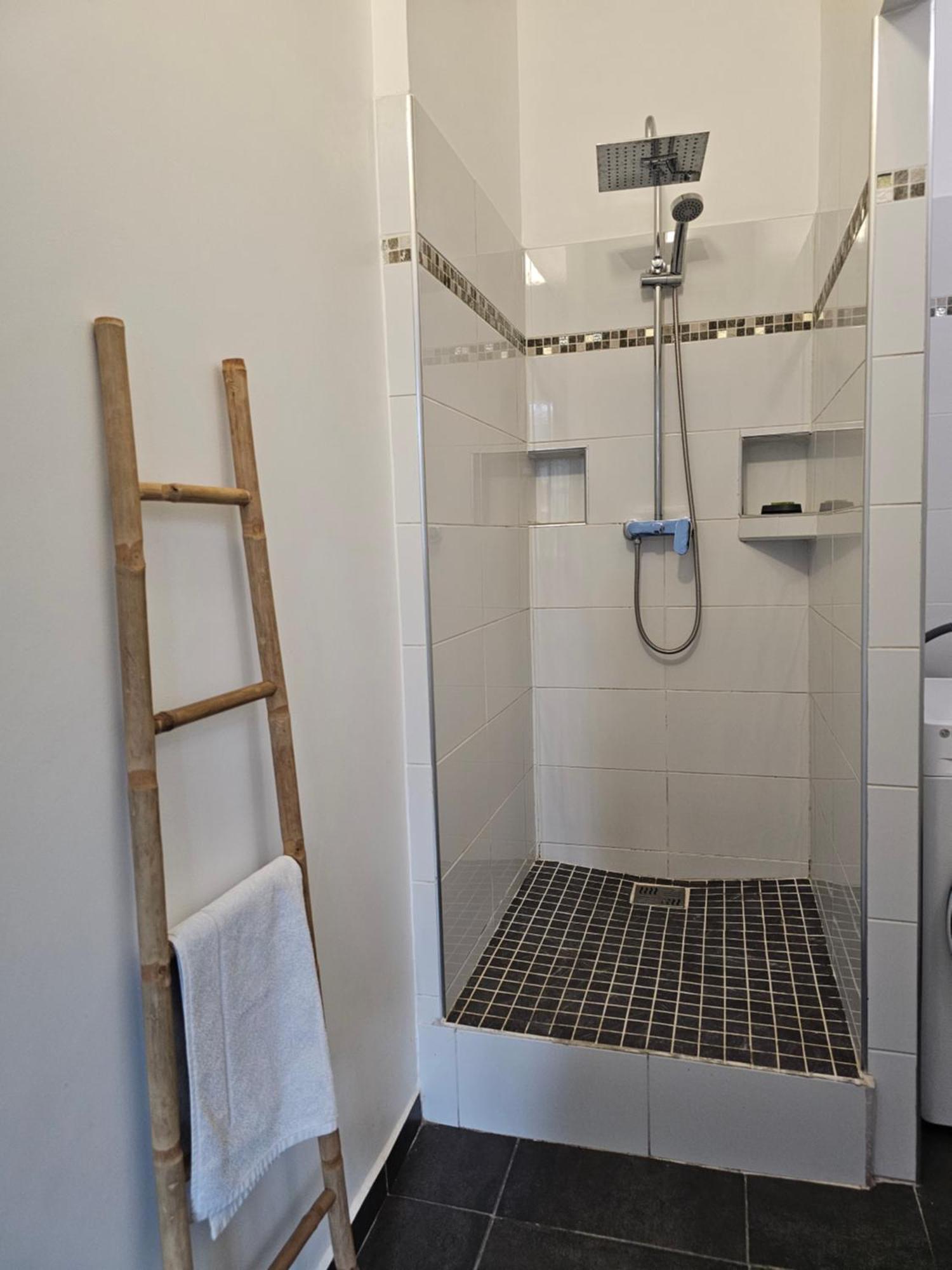 Charmant Pied-A-Terre Coeur De Ville Pointe-à-Pitre Dış mekan fotoğraf